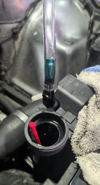 Đầu nối ống cho BMW Cooling System Bleed Screw Nipple - Image 1