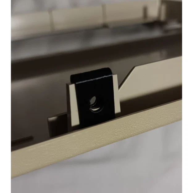 BBC Micro - Rear Screw Clip (kẹp vít phía sau) - Image 1