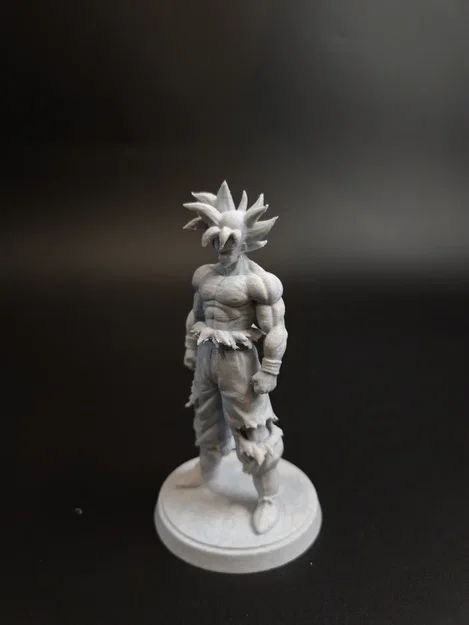Tượng mô hình Goku (Goku figurine) - Image 3