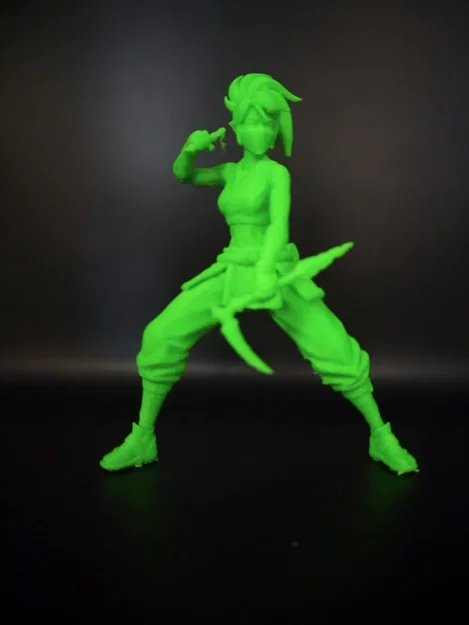 Mô hình Akali figure – Sát thủ phép thuật - Image 4
