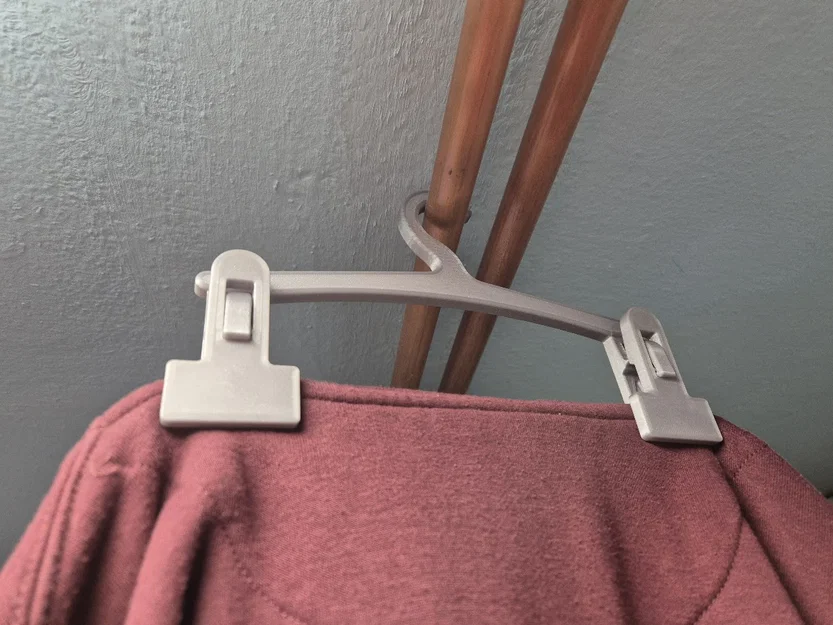 Móc treo kẹp đôi siêu chắc (Double Strong Clip Hanger) - Image 2