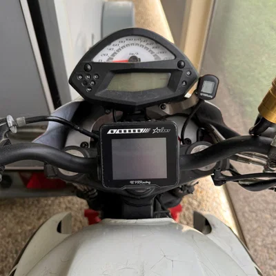 Giá đỡ đồng hồ PZRacing ST500 cho Kawasaki ER-6n