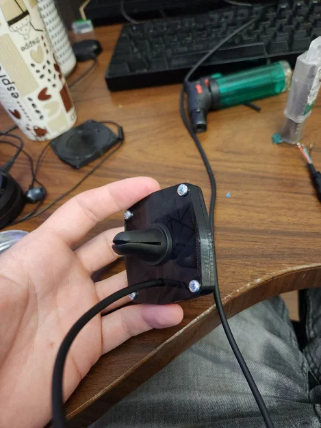 Sạc không dây MagSafe (không kèm kẹp gắn khe gió ô tô) - Image 3