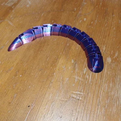 Mô hình rắn uốn dẻo (flexi fidget snek) in 3D đơn giản và thú vị