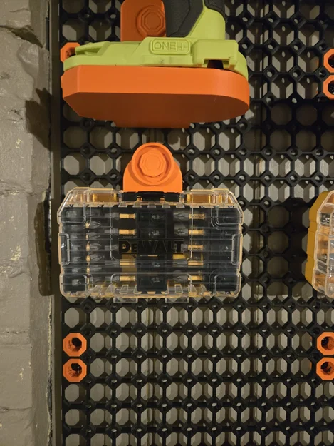 Giá đỡ hộp mũi DeWalt cho Multiboard — Reinforced Remix - Image 2