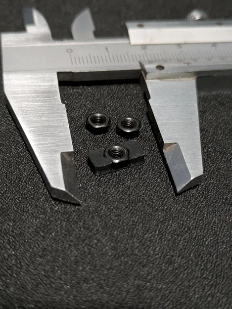 Hex Nut Positioner: Phụ kiện định vị đai ốc M3 cho BeamCase - Image 1
