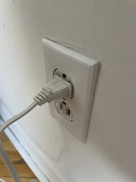 Miếng Chèn Siết Ổ Cắm (Socket Outlet Tightener Insert) - Image 4