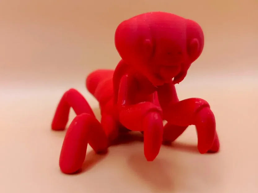 Tượng Bọ Ngựa Chibi Mượt Mà (Smooth Chibi Praying Mantis Sculpture) - Image 1