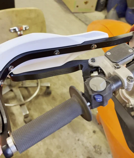 Tay côn KTM dài hơn (easy pull) – KTM longer (easy pull) clutch lever - Image 1