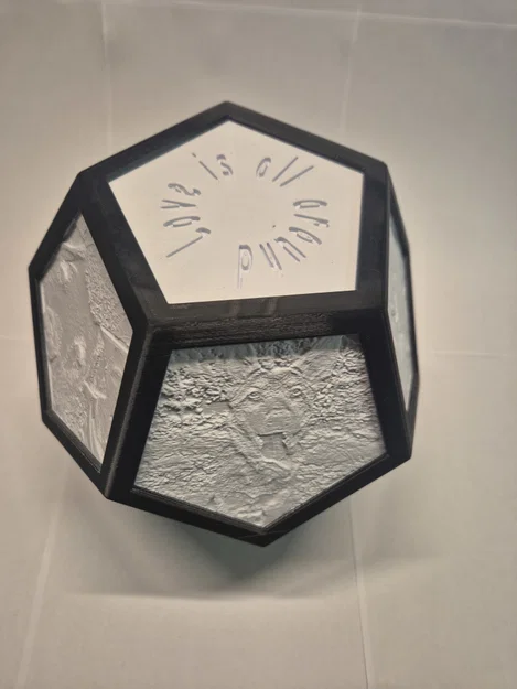 Đèn Lithophane ngũ giác xoay tự động - Image 9