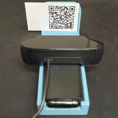 Ngàm gắn Logitech C920 để quét QR-code