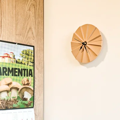 Đồng hồ Dune (Dune Clock) – đồng hồ analog tối giản treo tường & để bàn