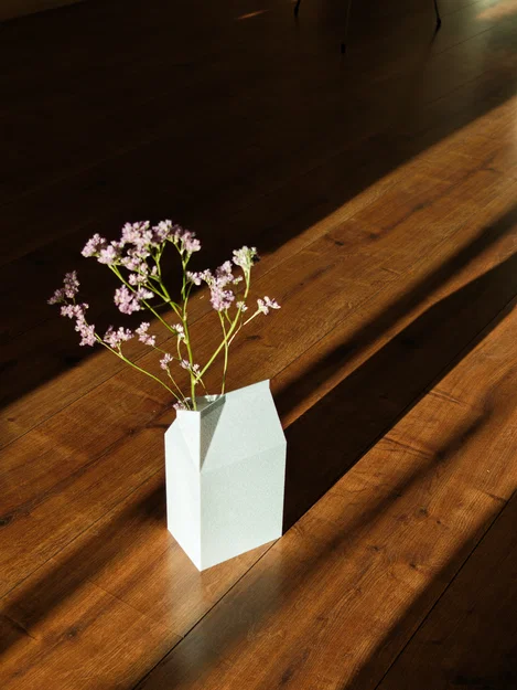 Bình hoa Tetrabrick Vase - Image 1