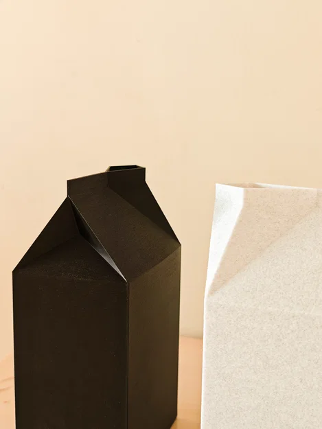 Bình hoa Tetrabrick Vase - Image 4