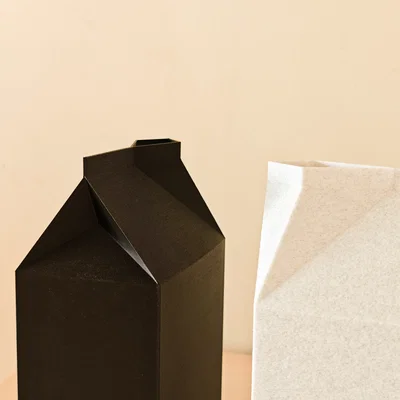 Bình hoa Tetrabrick Vase