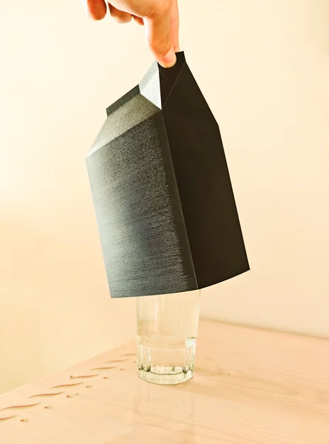 Bình hoa Tetrabrick Vase - Image 5