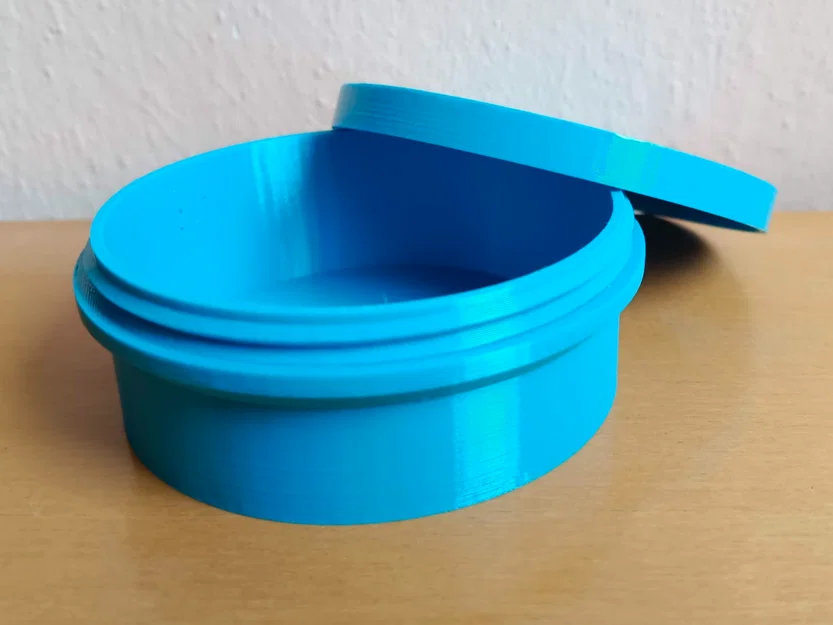 Hộp tròn có nắp vặn ren (round box with threaded lid) - Image 1