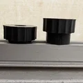 Đai ốc vặn tay 1/4” mỏng kiểu knurled có gắn captive - Thumbnail 1