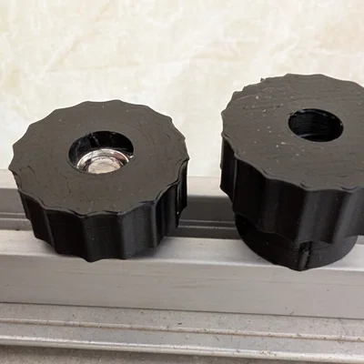 Đai ốc vặn tay 1/4” mỏng kiểu knurled có gắn captive