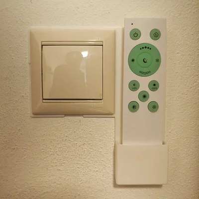 Giá đỡ remote control Legrand Valena