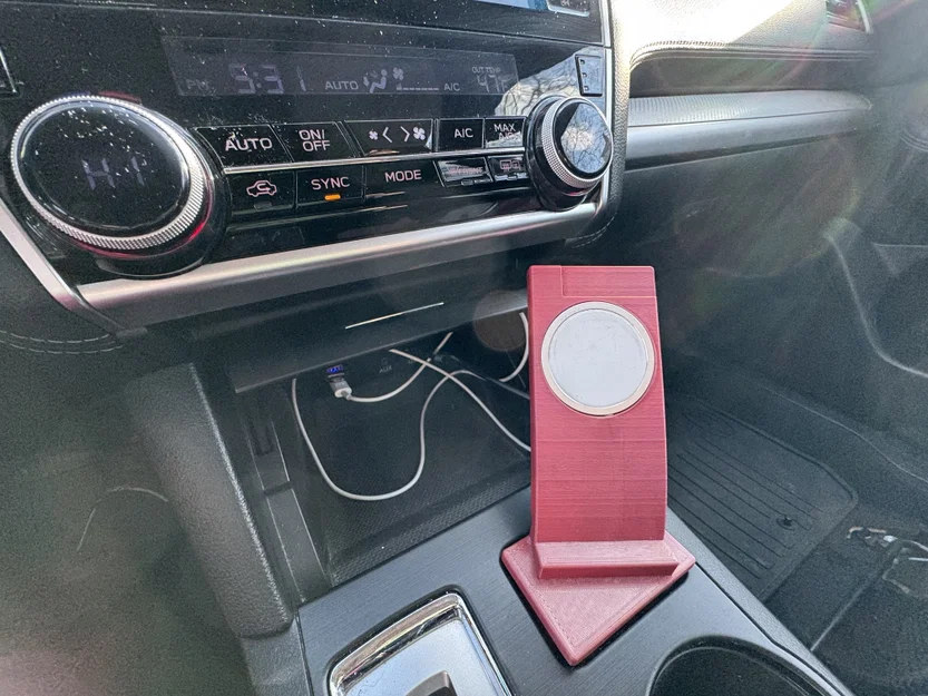 Giá đỡ điện thoại MagSafe cho Subaru Outback 2018 - Image 1