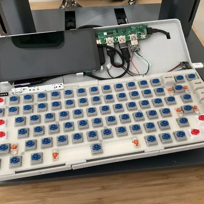 Vỏ cyber keyboard kèm monitor (cho Nuphy Node75 + Waveshare 6.25")