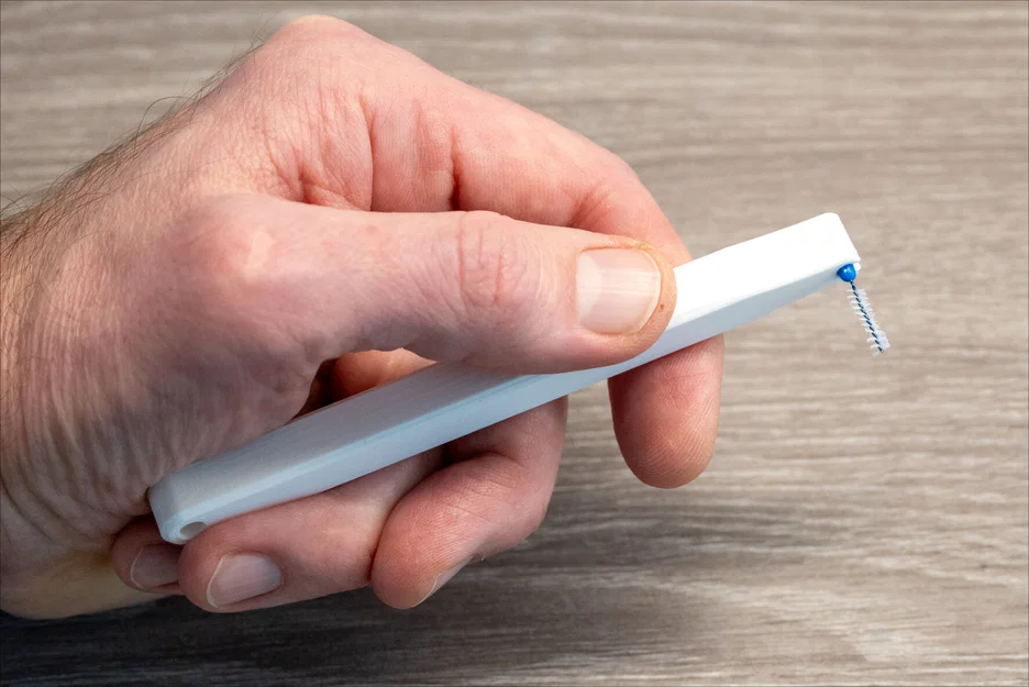 Giá đỡ bàn chải kẽ răng (Interdental toothbrush holder) - Image 1