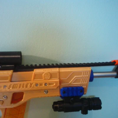 Thanh ray 14-rail nâng cấp thẩm mỹ cho blaster Smiley