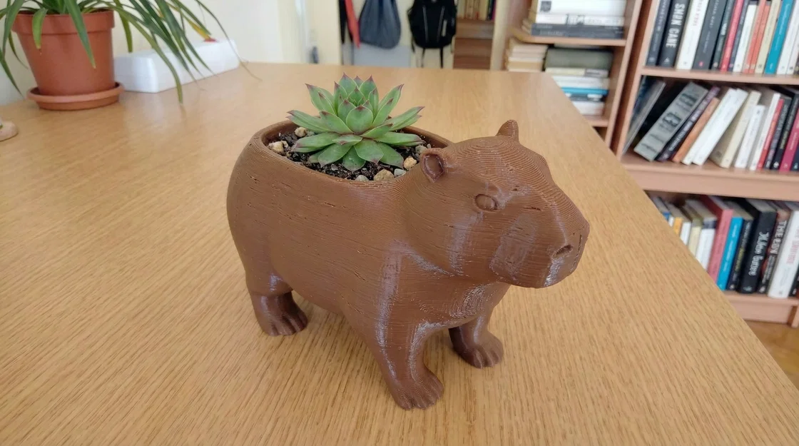 Chậu Trồng Cây Capybara Zen – Chậu Hoa Thú Cưng Dễ Thương - Image 1