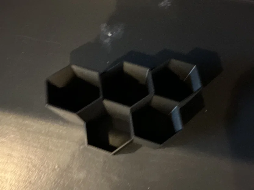 Honeycomb Caddy – Khay Cắm Bút Honeycomb Gọn Nhẹ - Image 3