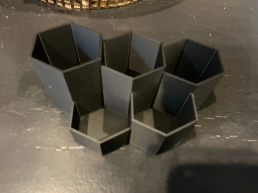 Honeycomb Caddy – Khay Cắm Bút Honeycomb Gọn Nhẹ - Image 5