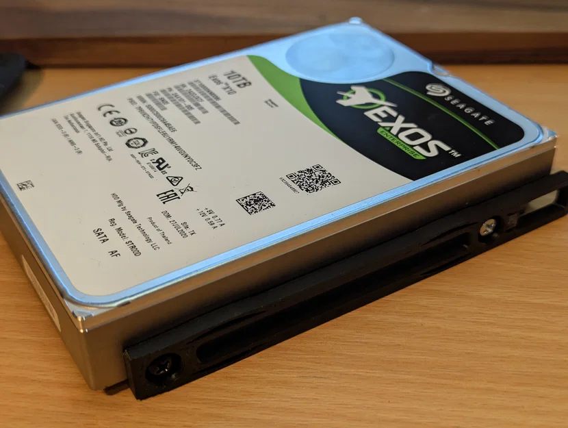 Nâng cấp Inter-Tech IPC 2U-20240 với ngàm nguồn và ray chống rung 3D - Image 4