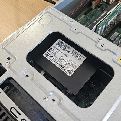 Adapter gắn ổ 2.5" HDD/SSD vào khay 3.5" HDD