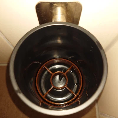 WC / Toilet Einsatz – Phụ kiện chống nhỏ giọt cho bàn chải toilet