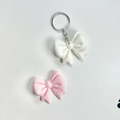 Ribbon Keychain & Fridge Magnets – Móc khóa & Nam châm tủ lạnh