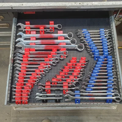 Bộ giá giữ cờ lê Toolgrid kèm nhãn (Toolgrid Wrench Holders with Labels)