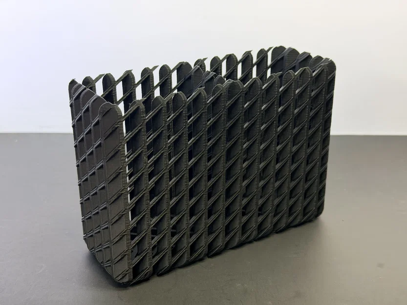 Giỏ Nam Châm Đựng Bút Bảng Trắng R7 Lattice | Quà Tặng Thầy Cô | R7Makers - Image 3