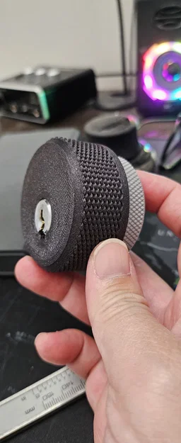 GripLok Cylinder Holder – Dụng cụ kẹp giữ lock cylinder in 3D - Image 3