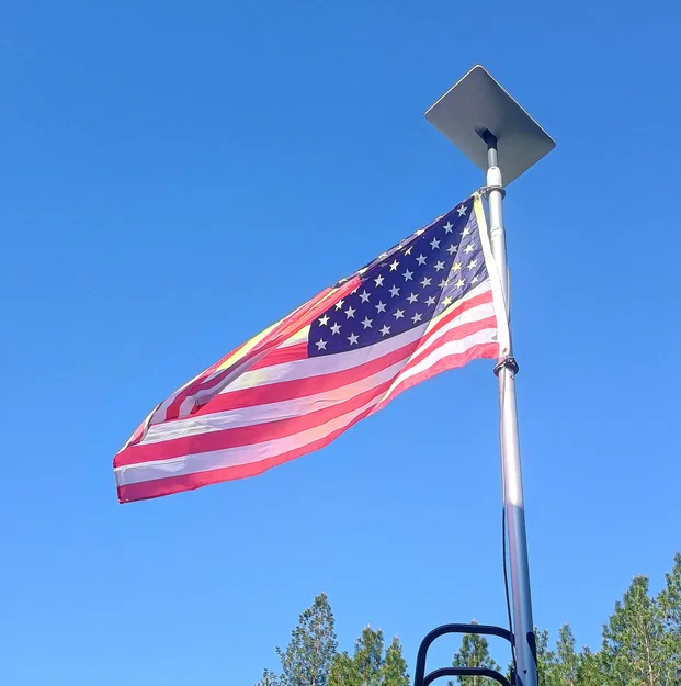 Adapter gắn Starlink cho cột cờ Flagpole Buddy có vòng treo cờ - Image 2