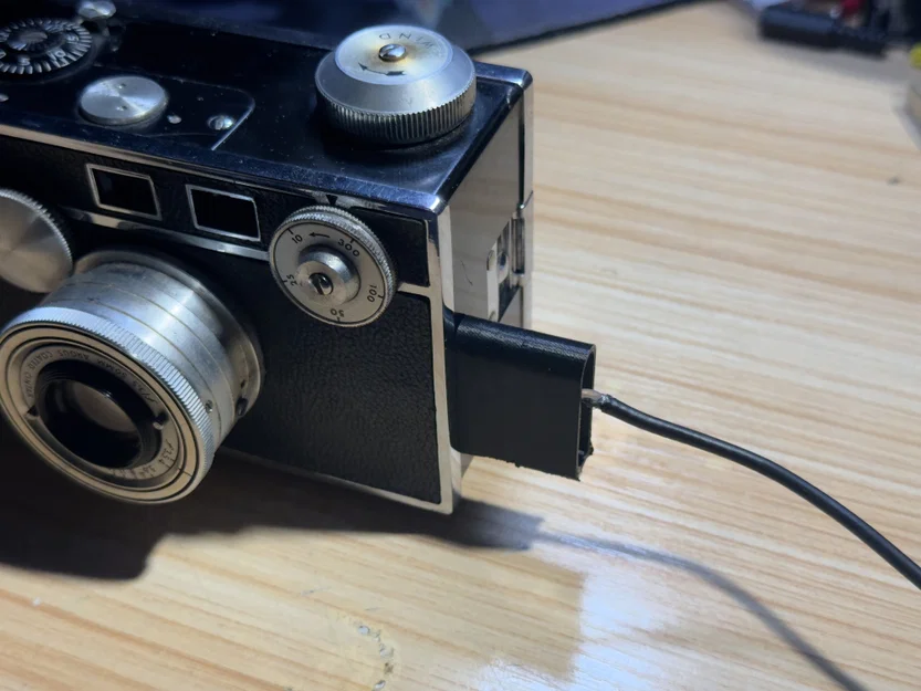 Giắc cắm đèn Flash cho máy ảnh Argus C3 - Image 1
