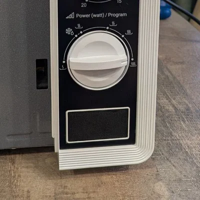 Nút nhấn mở cửa lò vi sóng Indesit thay thế bằng in 3D