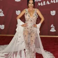 Becky G trong thiết kế của Tony Ward Couture - Thumbnail 1