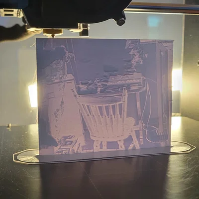 Lithophane bìa album The Fall-Off của J. Cole