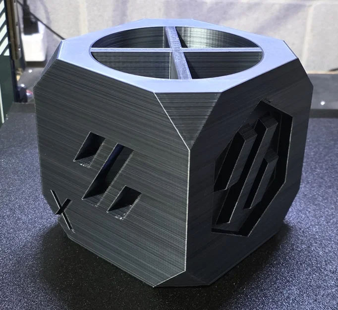 Hộp đựng bút để bàn phong cách Voron Design Cube cực chất - Image 1