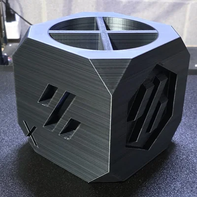 Hộp đựng bút để bàn phong cách Voron Design Cube cực chất