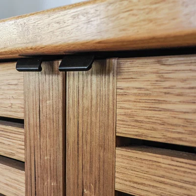 TAY NẮM CỬA TỦ TỐI GIẢN (DISCRETE CABINET DOOR PULLS)