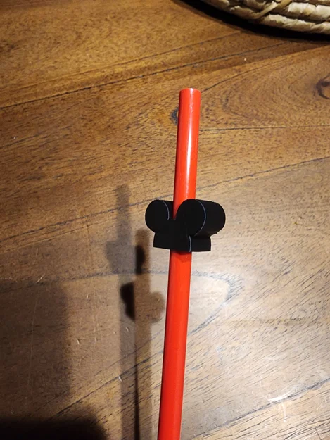 Phụ kiện gắn ống hút hình Mickey siêu đáng yêu cho mọi bữa tiệc - Image 1