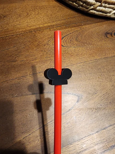Phụ kiện gắn ống hút hình Mickey siêu đáng yêu cho mọi bữa tiệc - Image 2