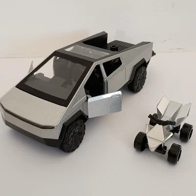 Cybertruck và xe tải mini cùng nhau khoe dáng