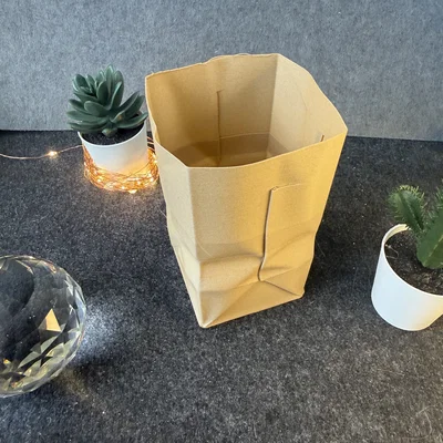 Mô hình túi giấy (Paper Bag) 3D - Đồ trang trí để bàn sáng tạo